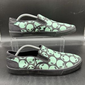 Toms Shoe Mens size 10 Alien Green Black Glow In The Dark UFO Sneaker